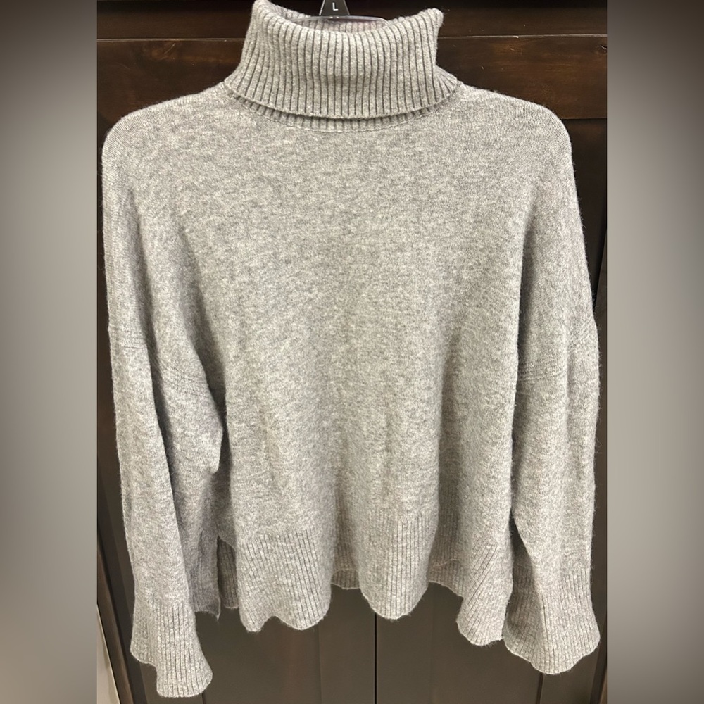 J. Crew Reimagined Gray Turtleneck Sweater Sz L